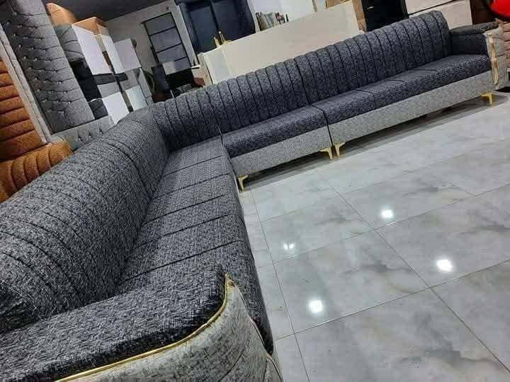 ديوان تفصال بلوك أسود  عنوانه اليوسفيه مدخل عدوانيه رقم هاتف ***********
