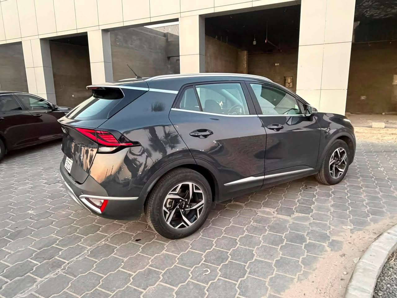 السلام عليكم
كيا سبورتج خليجي محرك 2000

كفالة عامة 

واصل للبصرة بدون كمرك وبدون تخليص 

ترهم ع كتاب الشهداء 

ماشية 91الف كيلو متر 

اسبوع وتوصل للبصرة 

السعر 160 ورقه

***********
