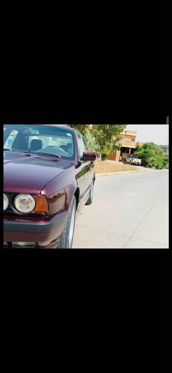 Bwm525 تۆماتیک تەبرید سلایت ٢٥ کەپس گێر مەکینە تەق و رەقەی هەموو شتیکی بەشەرت ٤ چوار تای و ویلی تازەیە تازە تاحمیل کراوەتەوە سەیارەکە سەیارەکە بە ناوی خۆمانە ١٤ وەرەقە غەرامەی لەسەرە ساعر 44$وەرەقە و جواردە وەرەقی غرامە  بۆ دەگەرینیەوە 30$وەرەقە بۆ زانیاری زیاتر پەیوەندی بەو ژمارەیەوە بکەن *********** أربيل, العراق
