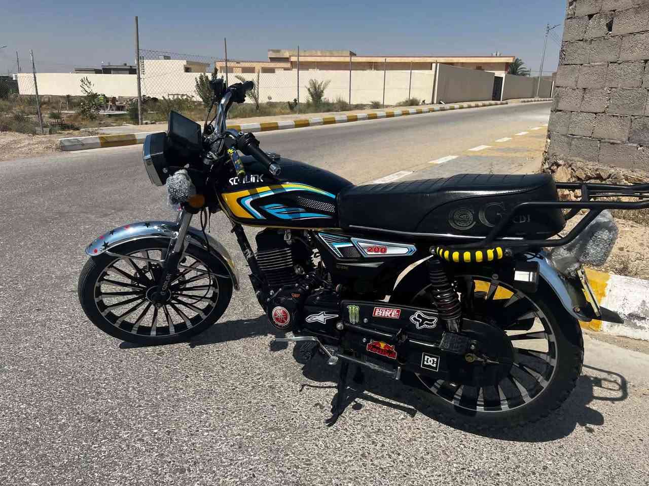 السلام عليكم يوجد مطور سونك مديل ٢٥  محرك ضغطه وزنجيل محرك مكفول  وصل ٧٥٠ بقي التفصيل أتصل الرقم وتدلل ***********
