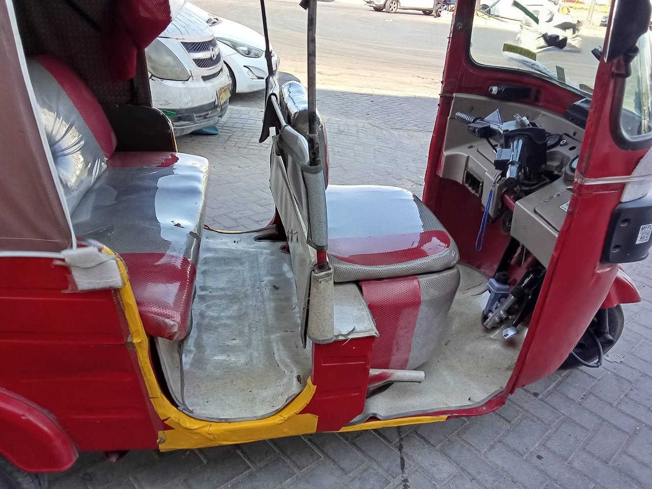 تكتك للبيع موديل 17 مكينه 20 للبيع
***********
