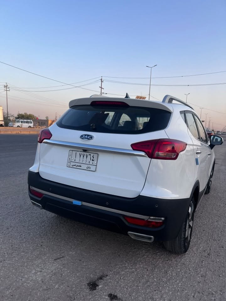 السلام عليكم للبيع او مراوس جاك S3  2021

1:فتحة سقف
2:تحكم ستيرن
3:كامرات 4
5:بصمة ابواب 
6:بصمة تشغيل 
محرك 1500 تيربو كير محرك متسبوشي السياره استلام شركه بسمي السياره بيه صبغ باب خلفي وبارد بخشم الجاملغ الامامي 

السعر 85 وبيه مجال مكان السياره ..بابل/الحله/ابي غرق 
***********
