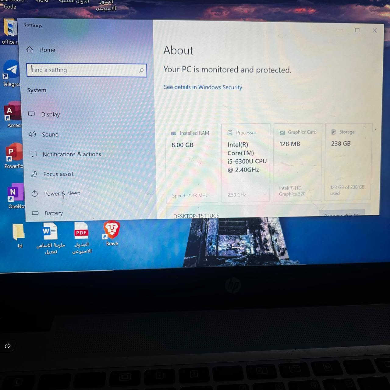 لابتوب HP EliteBook 840 للبيع 💻
جهاز نظيف وشغال ممتاز، مناسب للأعمال والدراسة والاستخدام اليومي.
المواصفات:
المعالج: Intel Core i5-6300U (الجيل السادس)
الرام: 8GB DDR4
التخزين: SSD بسعة 238GB (سرعة إقلاع عالية)
الشاشة: 14 إنش
نظام التشغيل: Windows 10 Pro (مرخص أصلي)
البصمة: يدعم بصمة الإصبع
يشمل البيع:
✅ الشاحن الأصلي
✅ حقيبة اللابتوب
الحالة: ممتاز، شغال بدون أي مشاكل، جاهز للاستخدام مباشرة.
السعر: [300الف وبيها مجال ]
📞 للتواصل: [***********]
