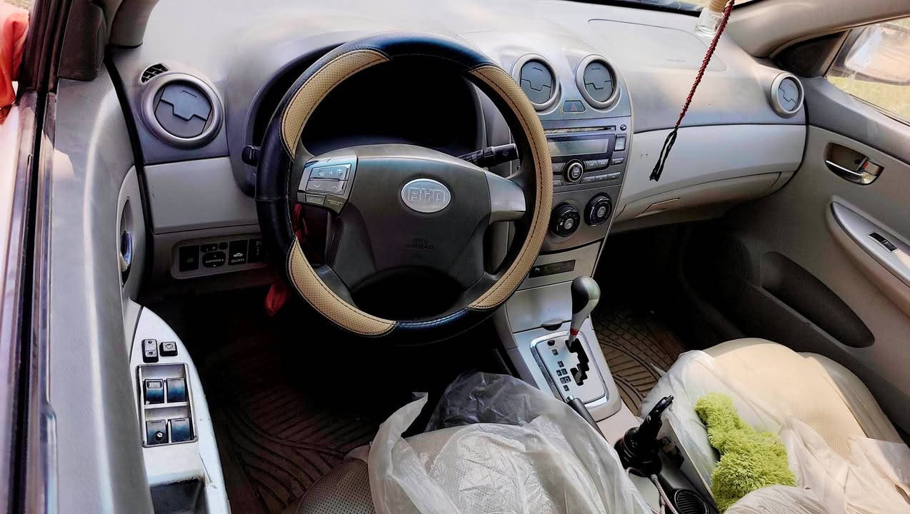 بي واي دي • ٢٠١٤ • رقم واسط