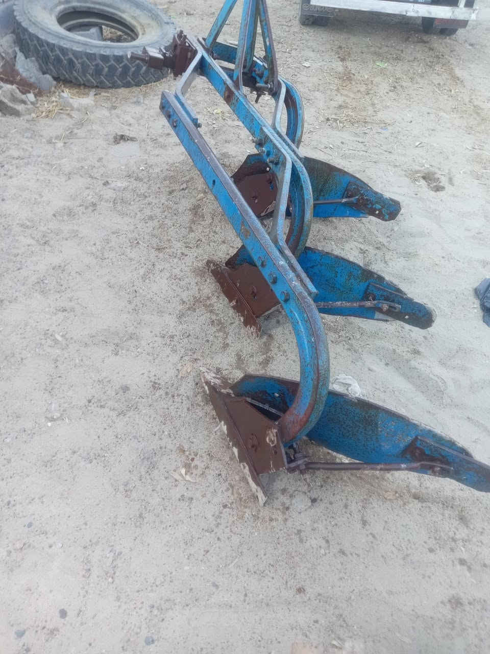 السلام عليكم فدان للبيع حجم 10 كلش نظيف ابو غريب ***********
