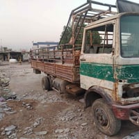 مرسيدس • قطع فقط • گشر تعبان