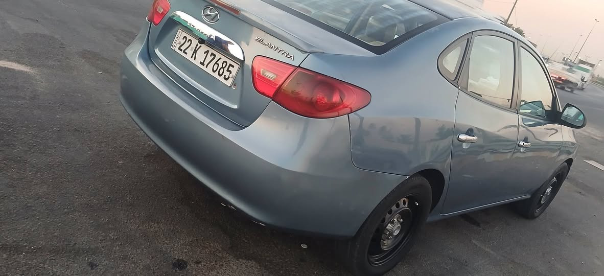 النترا ٢٠٠٩خليجي مكينه ١٦٠٠ دكشن عالي بيه صبغ بابين فقط سعر ٨٨ وبيه مجال قليل مكان بغداد زعفراني بسمي ربيل سنويه هزه جديده وخير من الله ***********

