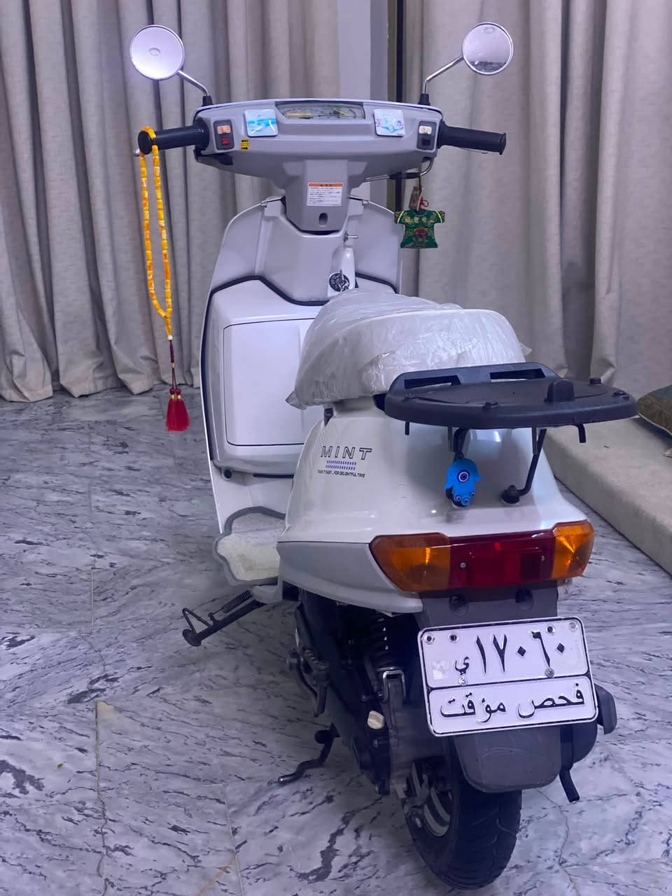 للبيع دراجه منت بحاله الوكاله شديتلهه هورنات بوش ب 250 الف الدراجه زلغ مابيها وقطره صبغ ماكو ماكاني بغداد البلديات ***********
