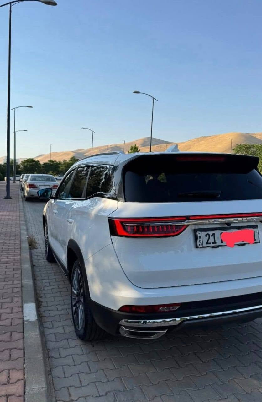 جیتۆر x90 پلەس.  
Jetur x90 pulls
 مۆدێل 2023 فول فول مواسەفات luxury
سەیارەکە زۆر کەم ڕۆشتوە تەنها 47 هەزار (کم) ڕۆشتوە 
کلین تایتلە وەک سفر وایە
سەیارەکە جامەکانی ڕەشی بیلادی شەریکەیە   
سەیارەکە مەکینە گەورەی ۲٠ لیتری تۆڕبۆیە بەهێزی ۲٥٤ هۆرسپاوەر  کە قوەتێکی زۆری یاوە بەسەیارەکە 0 بۆ 100 بە ٦چرکەیە   🚀🚀🚀
مواصفات فول فول 
:- بصمة 
:- دەرگا بەسمە 
:- بانوراما 
:- کامێرای ۳٦٠
:- كاميرای قەمەرە سەناعی ٥ کامێرا 
:- شاشە 
:- لايت زينون 
:- رادار پيش ودوا 
:- رادار ئاوينه 
:- حساس پيش ودوا 
:- كشن جلد 
:- كشن كهرباء 
:- كشن گه رم وسارد 
:- كشنى دواوه گه رم 
:- سوكان كاره با
:- دوو زۆنی تەبردید
:- دوو کۆمپرێسەر تەبرید 
:- بريك كاره با 
:- سماعة  سۆنی 
:- کوشن خەزن 
:-.سیستەمی کوژاندنەوە لەکاتی وەستاندا بۆ ئەوەی بانزین کەم بخوات 
:-. ۳ مۆدی لێخورین ( نۆرمال + سپۆرت +ئیکۆ )
:- گێر عادی و ئۆتۆماتیک 
:- ئۆتۆ برێک لەکاتی هاتنە خوارەوە بە هەورازدا
:-  لیدی ناو دەرگاو داشبڵ و شوێن پەرداخ 
:-. تەبرید مەرکەزی 
 زۆر مواسەفاتی تر کە باسمان نەکردوە
 
 سەیارەکە زەمانی شەریکەی هارلمە دەساڵ زەمان یاخود ( یەک ملیۆن کم )
 
بۆ زانینی نرخ ژمارە یەک  لەکۆمێنت دابنێن ئۆتۆماتیکی نرخەکەیتان پێئەگات 
ژمارە موبایل . (***********) السليمانية, العراق
