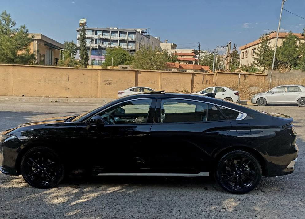 Ford taurus 2023 

​ فۆرد تۆرۆس مۆدێل ٢٠٢٣ 
نموونەی جوانی  
​مەکینە: ٢.٠ لیتر تۆربۆ 
​گێڕی کراوەتەوە  بەشەرتی فیتەر و فەحسی کۆمپیتەر بێ 
کێشەیە  
 فول مواصفات  : 
◦ ​سەقفی پانۆراما و سلاید
◦ ​شاشەی گەورەی  سیستەمی کارپلەی 
◦ ​کامێرای دواوە و حەساسی پێش و دواوە
◦ ​سوکان ڤۆلیۆم و تەحدید سورعە 
◦ ​کوشنی کارەبایی بۆ هەردوو کوشن 
◦ ​لایتی پێش و دوا بە سیستەمی ئەی ئۆ دی 
◦ ​فاست چارچ و بەسمەی دەرگا 
◦ ​سیستەمی ڕادار 360 پلە 
​بۆیاخ: تەنها ١ چەمەلەخی بۆیاخە 
​ ڕەقەمی هەولێرە سەنەوی و بەناوکردنی بەشەرت و بێ کێشەیە
​نرخ: 156 وەرەقە و مەعامەلەیەکی کەم 
​📍 شوێن: سلێمانی 
📞 بۆ پەیوەندی و زانیاری زیاتر: *********** 
*********** دخان, السليمانية

نص مكتوب في الصور:
- AI-generated content