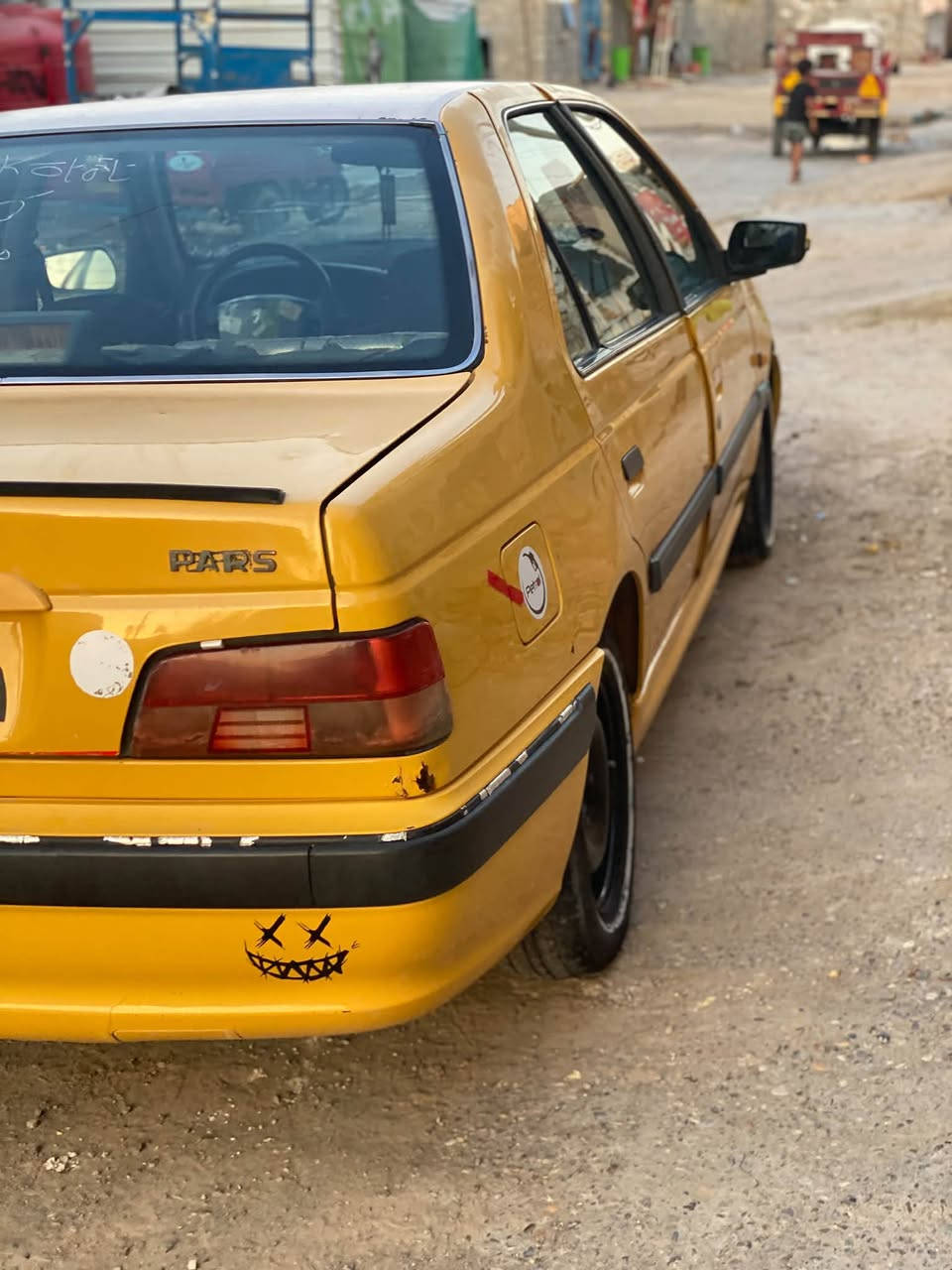 @إشارة
بيجو بارص مديل ١٦ رقم واسط سنويه ٢٩ مصفره غرامات السياره حلو بيها تنقيص بلمحرك والتبريد فقط غاز والجاملغ الأمامي بي بارد فقط السعر 28 وبيها مجال قليل مكان السياره العماره واتساب *********** وترهم مراوس بادوات ملكه شاهينه
