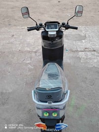 دراجة كهربائية • ٦ بطاريات • نظيفه