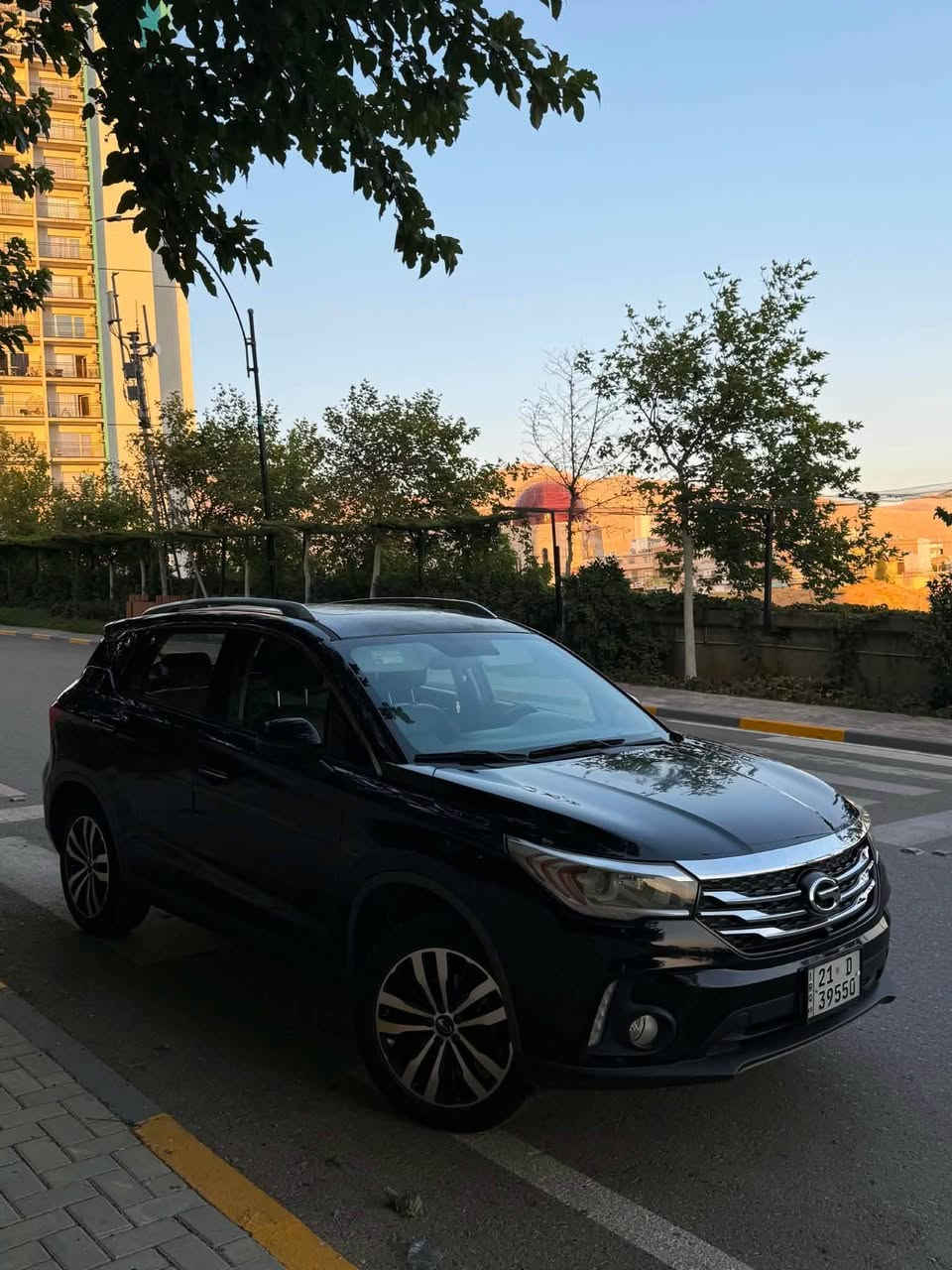 🔴 بۆ فرۆشتن (GAC GS4 - 2019 / خلیجی)
سەیارەیەکی خاوێن، نازدار و پڕ مواسەفات، ماڵی دۆست.
🔹 مواسەفاتەکان:
 مۆدێل: ٢٠١٩ (خلیجی)
 تەقەڵ و سەقف: سڵاید و پانۆڕاما
 ئاوێنە ڕادار + ڕاداری ٣٦٠ پلە
 کوشن گەرمکەر + سوکان گەرمکەر
 تەحدید سُرعە (Cruise Control)
 لایت عەدەسە، پێش و دوا کامێرا و حاسە
 زۆر مواسەفاتی تری تایبەت
📌 تێبینی: بەناوی خۆمە و سەنەوی تاوەکو ساڵی ٢٠٣٠ تازەیە. تەنها سندوق بۆیاخە، سەیارەکە بێ نەقس و پاکە و وەک وێنە وایە.
💰 نرخ: ١٠٢ گەڵا (مەجالێکی کەم بۆ مامەڵە)
📞 ژمارەی تەلەفۆن: *********** السليمانية, العراق
