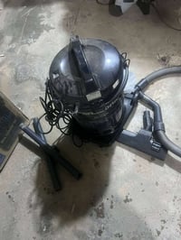 مكنسة كهربائية • واتساب • قيم وخذ