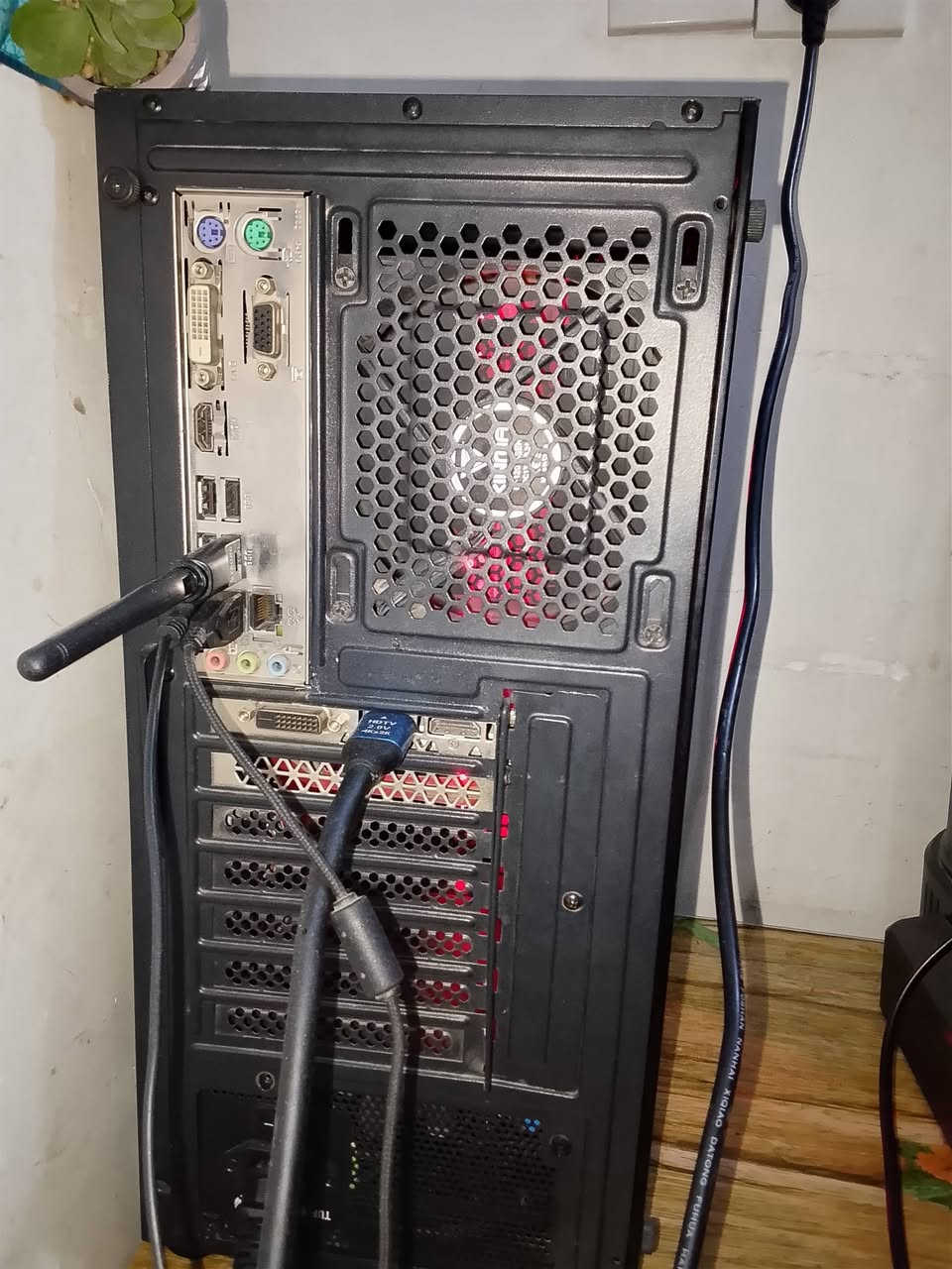 i5-10400f • GTX 1650 • رام 16جيجا