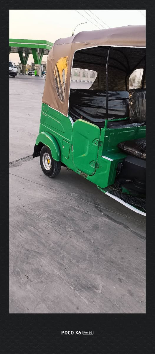 سلام عليكم 22 شهر  7 رقم وسنويه لوحات نكليزي التكتك جاهزه ربع ما ضب عليه السعر 7وسبعميه وبيه مجال  العنوان عماره قضاء مجر الكبير التصال الرقم ‏‪***********‬‏ ملاحضه المو شراي لا يخابر خاص ماكو
