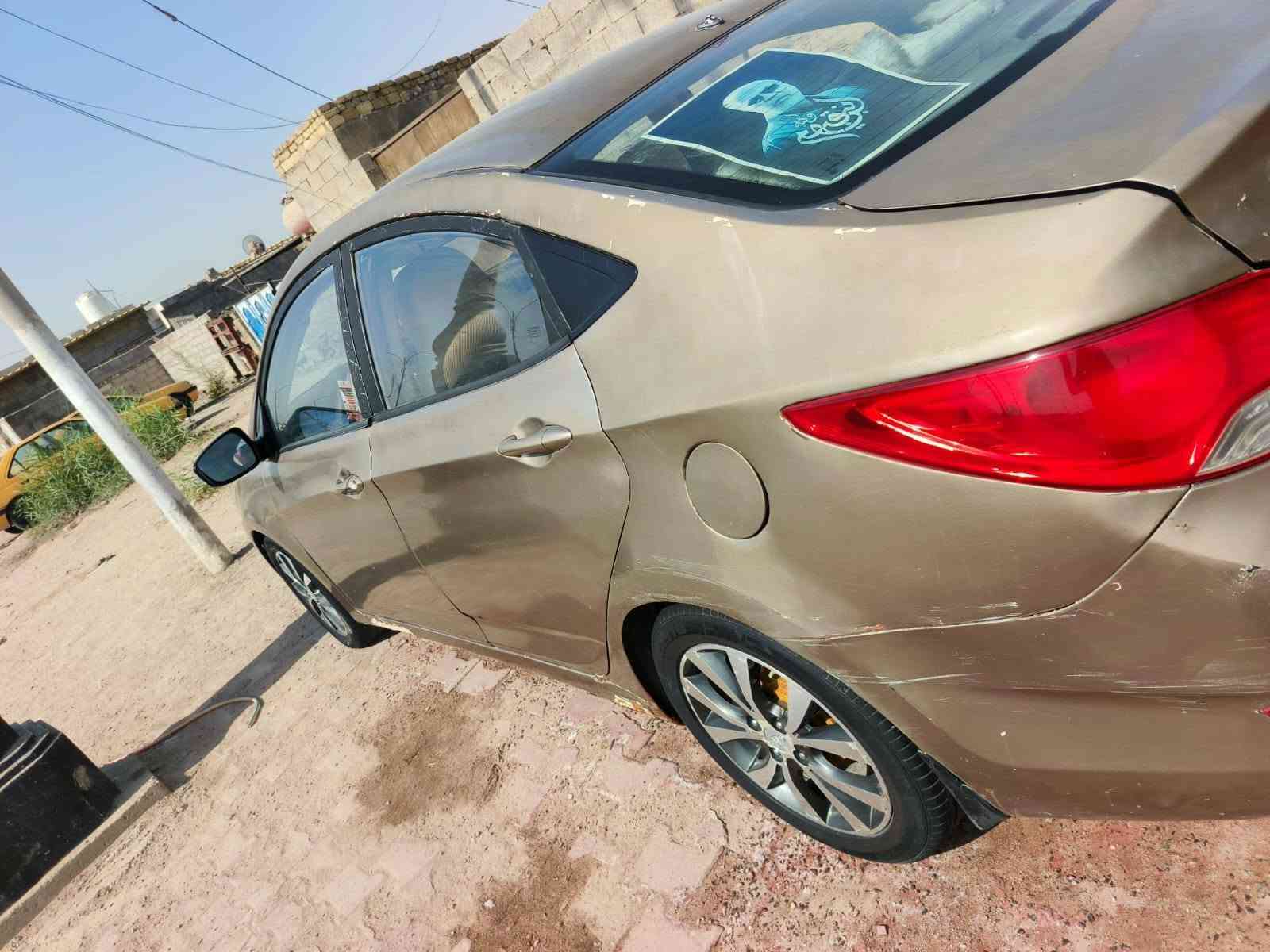 سلام عليكم سياره كسنت مديل ١٥ بسمي كير مكينه خير من الله حداديه حلوه تبريد ثلج باتري جديد سنويه ٣١سياره بيع كوم حديد صوليات وعيب شرعي السعر 44 وبيها مجال قليل حق الجيه.    ***********
