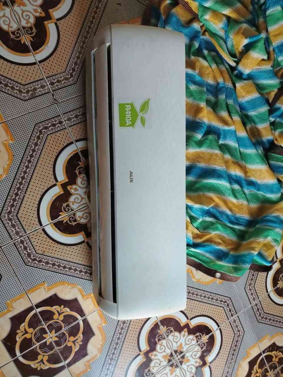 سبلت • طن ونص • شغال