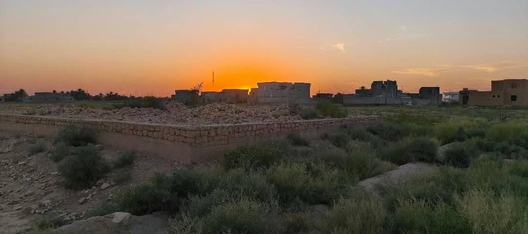 السلام عليكم
قطعة أرض للبيع قرب المشتل طابو زراعي المساحه ١٤٢٦ من ضمن الگاع أساس وبأر غطاس للطلب والاستفسار الاتصال على هذه الرقم 
***********
