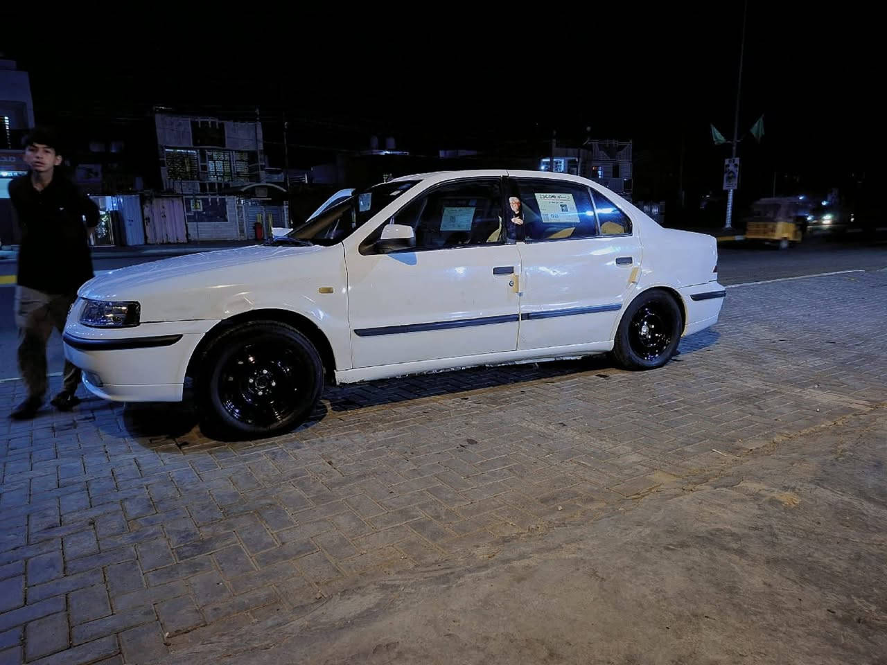السلام عليكم سمند ٢٠١٢ جاهزه مكينه كير تبريد صدر جدد مصفره من كلشي رقمه بغداد السياره تاخذه ثاني يوم اتحوله مابيه نقص كهربايات زنون بيه  كله جديده مراوح جدد كامله فقط نقصه كشن سايق طاك اتحلمه اتبدله ابكيفك او راح ابيعه جوه سعره الله شاهد ٣٧ او بيه مجال الجيه فقط تحياتي للجميع ***********
