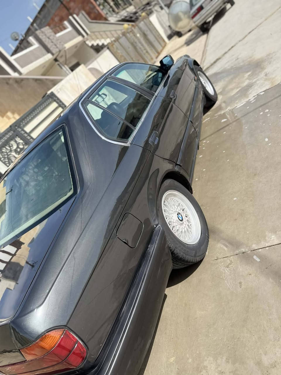 Bmw730
سلام عليكم 

سياره موديل ١٩٩١

شرط تحويل 

سياره صبغ عام جماليه بدون ضربه 

رقم أربيل

 تبريد بس نقص فان 
سعر 52بيها مجال 
رقم موبايل ***********
