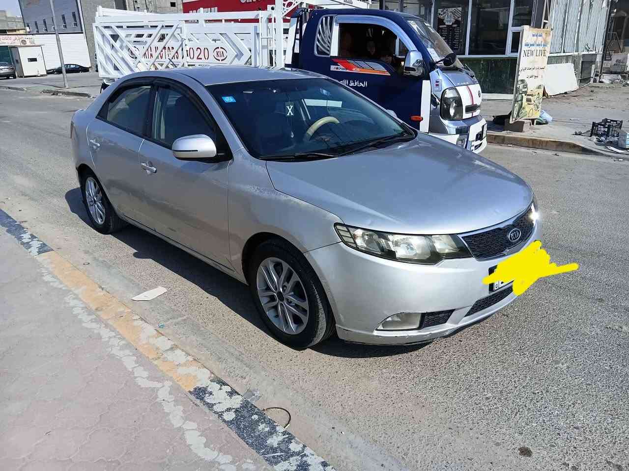 سيارة سيراتو موديل ٢٠١١ رقم بصرة انكليزي والسنوية بأسمي 
بسعر ٧٥ ورقة وبحالة جيدة  

الاتصال على رقم التلفون *********** البصرة, العراق
