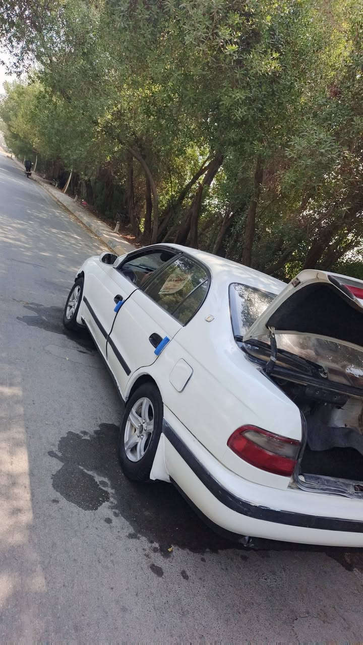 السلام عليكم كرونه نفخ رياضي ماسحه خلفيه اربع دسك مكينه رياضي 2000 بسمي رقم بغداد سياره جاهزه كير مكينه جديد حداديه 70بالميه دوخله جديده شاشه كامره خلفيه سياره مكفوله من االكص والنقل جثه والشواصي صبغ احزام سنويه صاقطه صار شهرين تبريد ثلج شرط 
السعر 50اوبيه مجال الشراي 
لاستفسار ع الرقم ***********
مكاني نجف كوفه
