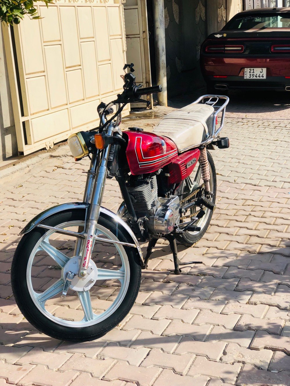 🏍️ دراجة روبر للبيع (بحالة ممتازة) 🏍️

المواصفات والتفاصيل:

 المحرك: 150cc نظيف جداً وصافي.

 الجير: 5 كير.

 الشروط: بشرط (لا صرف دهن ولا بخار).

 الكهربائيات: شغال كاملاً وبدون أي نقص.

 النظافة: مثل ما موضح بالصور، الدراجة جاهزة للشد والاستخدام اليومي وما تحتاج أي مصاريف.

📌 السعر: (300وبي مجال بسيط)

📌 المكان: (كركوك / حي العسكري)

📌 للتواصل والاستفسار: خاص او ع الرقم ***********