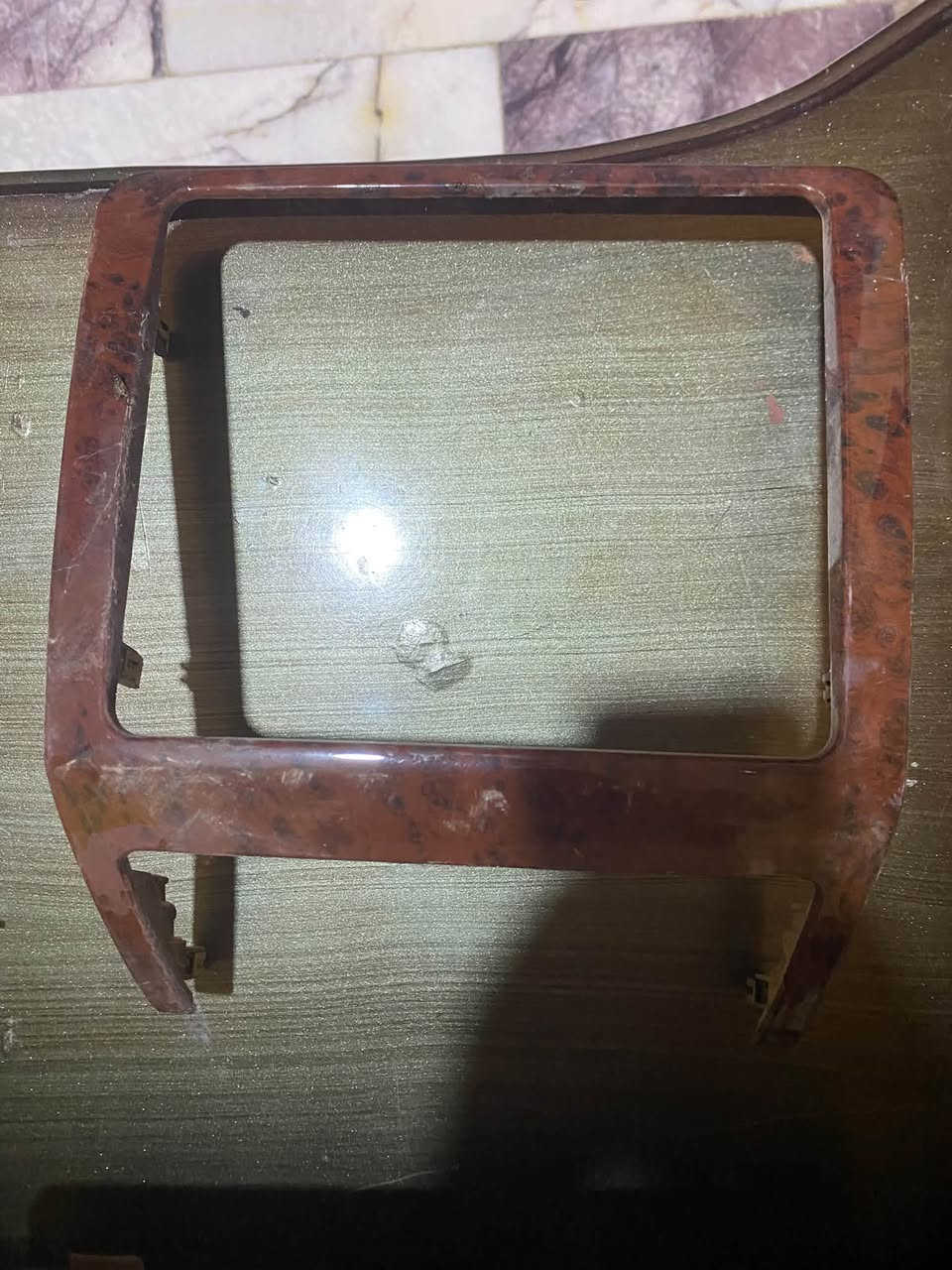 السلام عليكم اشاير راس الثور فلات الاشاير انضاف كلش  وتور عوزه بس غسل وسكن تك شويه بي فطر وقاعده رقم وحلقومه تك وقاعده دشبول صاج نضيفه كلش  كما موضحات في الصوره غراض كلهن مال راس الثور فلات  للبيع ب60 وبيهن مجال مكاني بصره زبير رقمي *********** متوفر فقط واتساب
