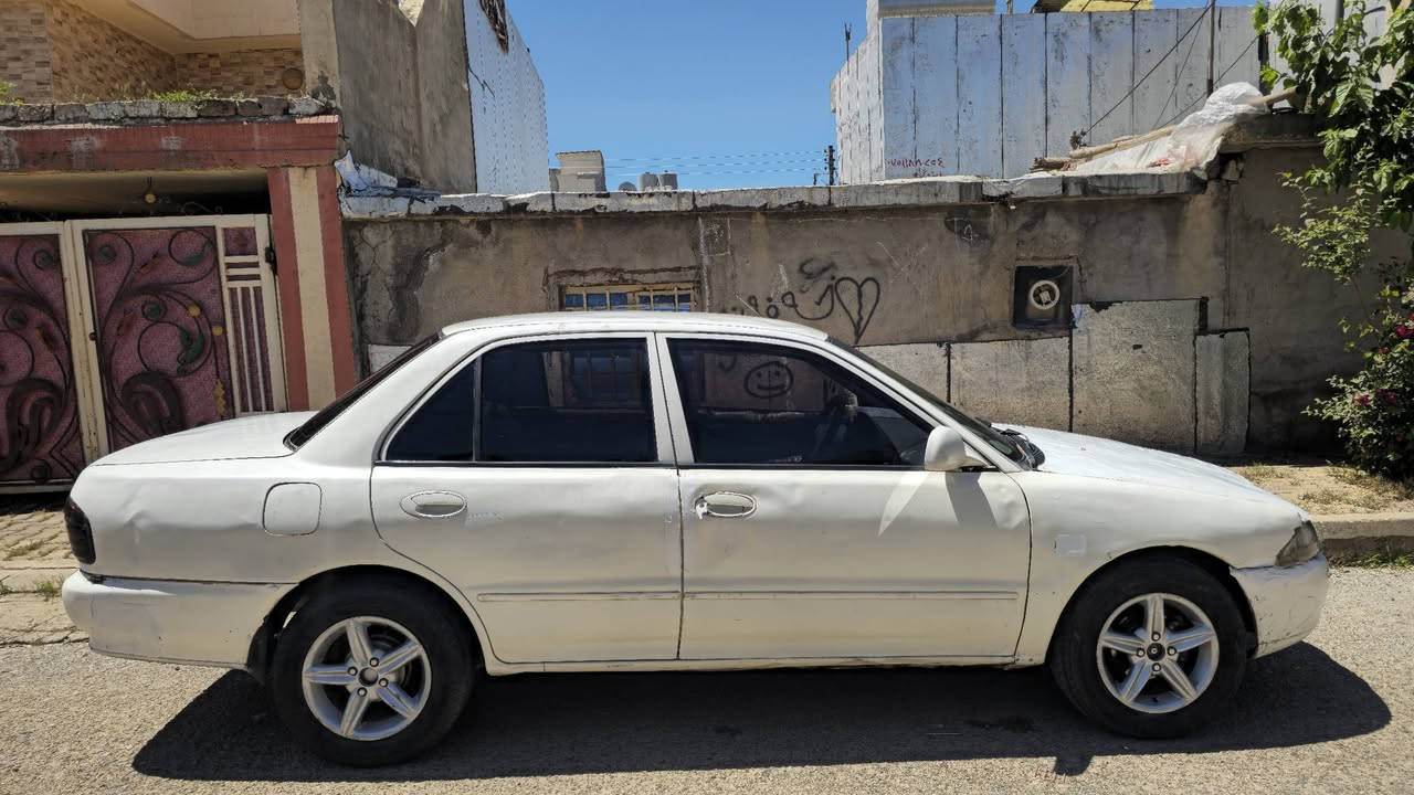 پرۆتۆن ٢٠٠٢ علوج  بۆ فرۆشتن 10 گەڵا
***********
