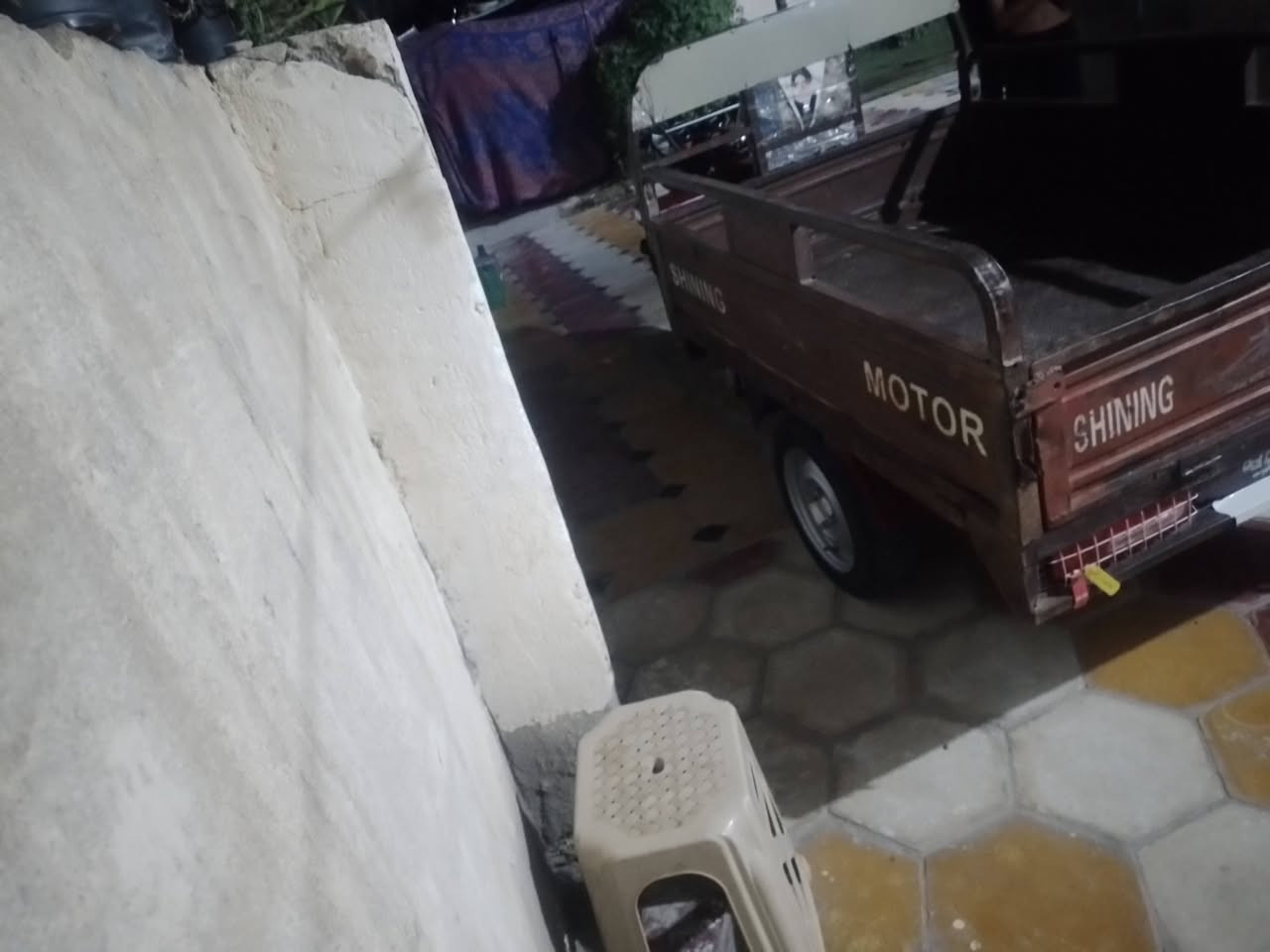 ستوته البيع ستوته مكفوله من كلشي احله من تصوير مال سعجال رقم موديل ١٧سعره ١٤٠٠ وبيه مجال قليل ***********
