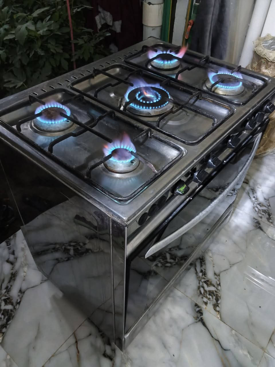 طباخ فريش • شغال • موصل شقق الخضراء