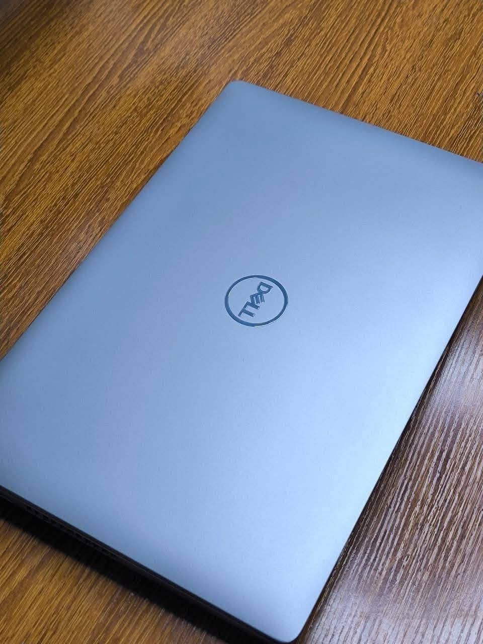جهاز مرتب وقوي بمعالج  Core i5 U جيل 10 — 💰وبسعر 390 الف فقط🔥
💻 Dell Latitude 5510
⚡ Core i5 U | الجيل 10
🧠 8GB DDR4 | قابل للتطوير
💾 256GB SSD  | قابل للتطوير
🖥️ 15.6 fhd | لمس 
✨Intel Graphics 4 GB | كرت داخلي   مدمج 

✅ يفيد للدراسة، البرمجة، الأوفيس،المهندسين

🛡ضمان حقيقي اسبوع مع وصل ضمان يضمن حق الزبون 
🚕التوصيل مجاني لجميع المحافظات
🎁ملحقاته: 
🔌شاحنة اصلية
🖱ماوس + ماوس باد 
💼حقيبة
📩 التواصل واتساب :***********

