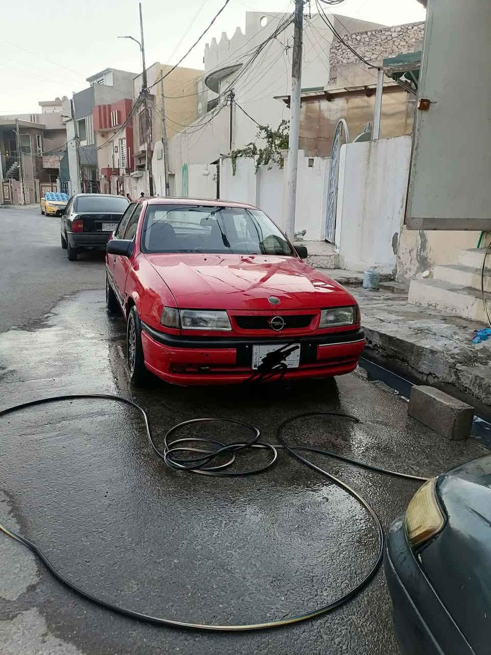 فكترا موديل ١٩٩٠
الحجم ١٨
الكير شرط والمحرك بداية صرف
السيارة بسمي شرط التحويل
***********
***********

