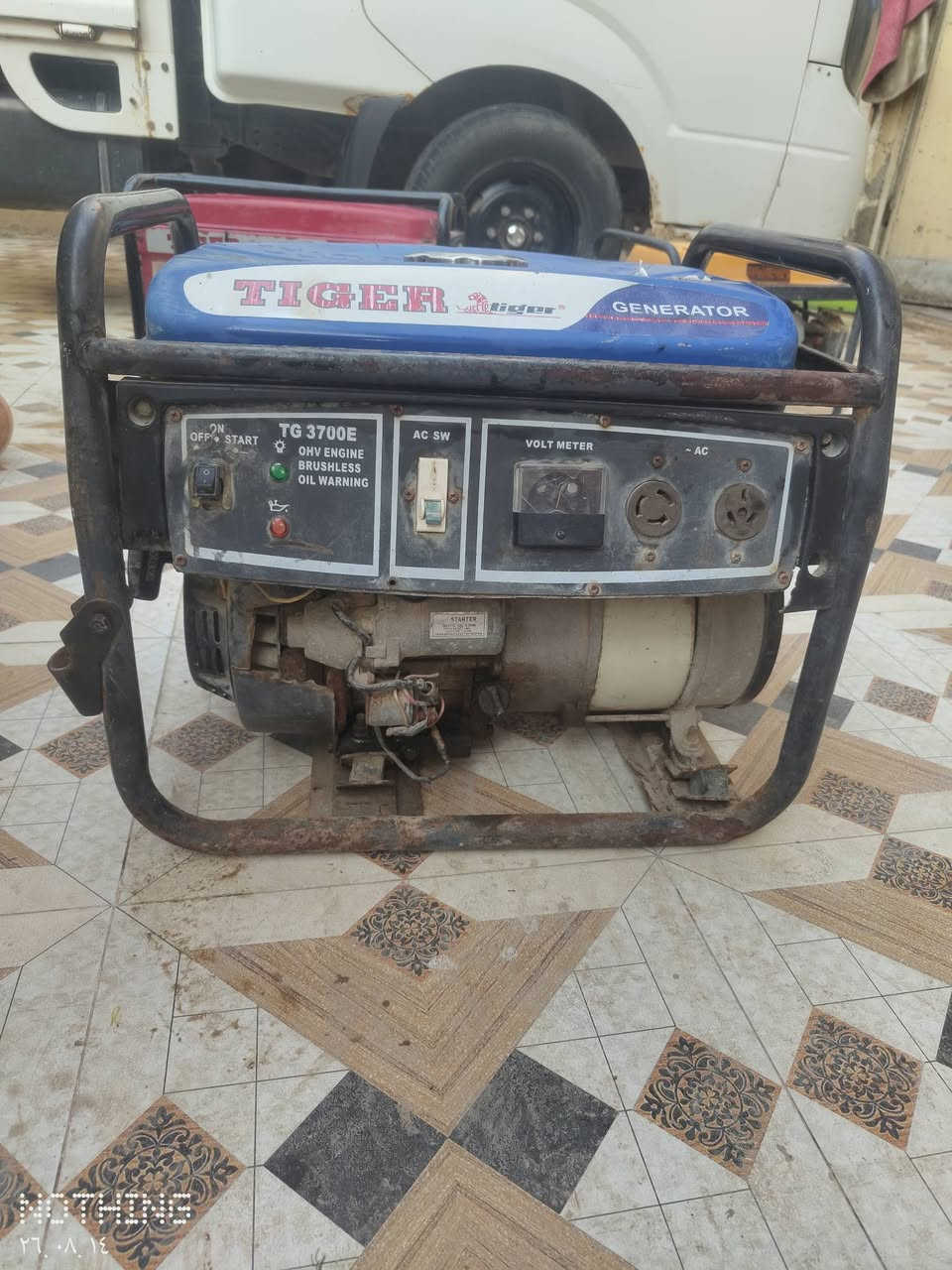 مولدات للبيع الازرك تايكر 12 امبير ب100 الف والاحمر نظيف جداً ب 125 والاصفر نوعية انجيكو 8امبير ب 75 
المكان بعقوبه الرازي #رقم_الهاتف ***********
