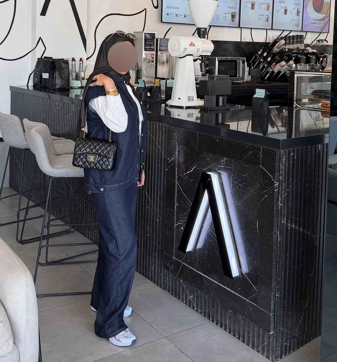 بس شوفولي هالجمال طقم يلك جينز 🌚🫶🏻
قياسات 36-38-40-42-44
طول الجاكيت 75 سم 
طول الجينز 110 سم كمر لاستيك من الخلف 
للطلب التواصل واتساب او دايركت ✅
