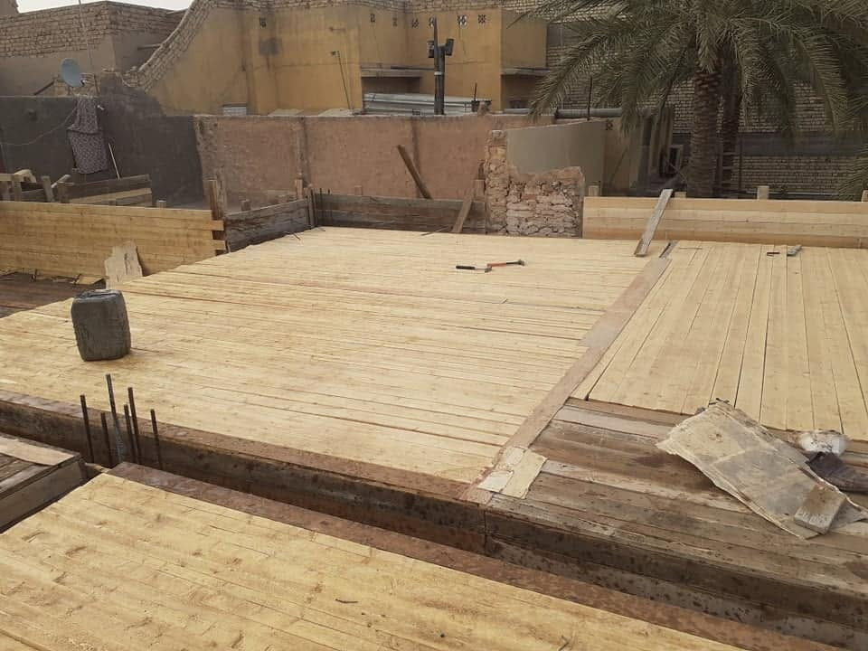 جزء من عمل نجار قالب 
مواد وعمل حسب طلب أمير العبودي ***********
