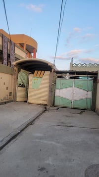 بيت • للبيع • ٢٨٠م