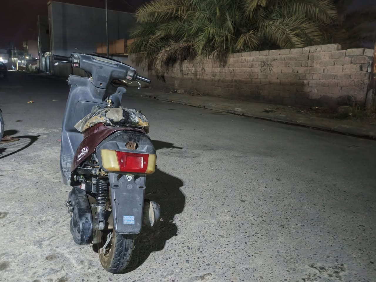 السلام عليكم
دراجه ياماها 60 للبيع 
نكره سلف 
بي نقص فقط واير بريك خلفي 
محرك شرط 
السعر 175 وبي مجال 
الشراي يتصل ***********
متواجد واتساب 
مكاني بيجي
