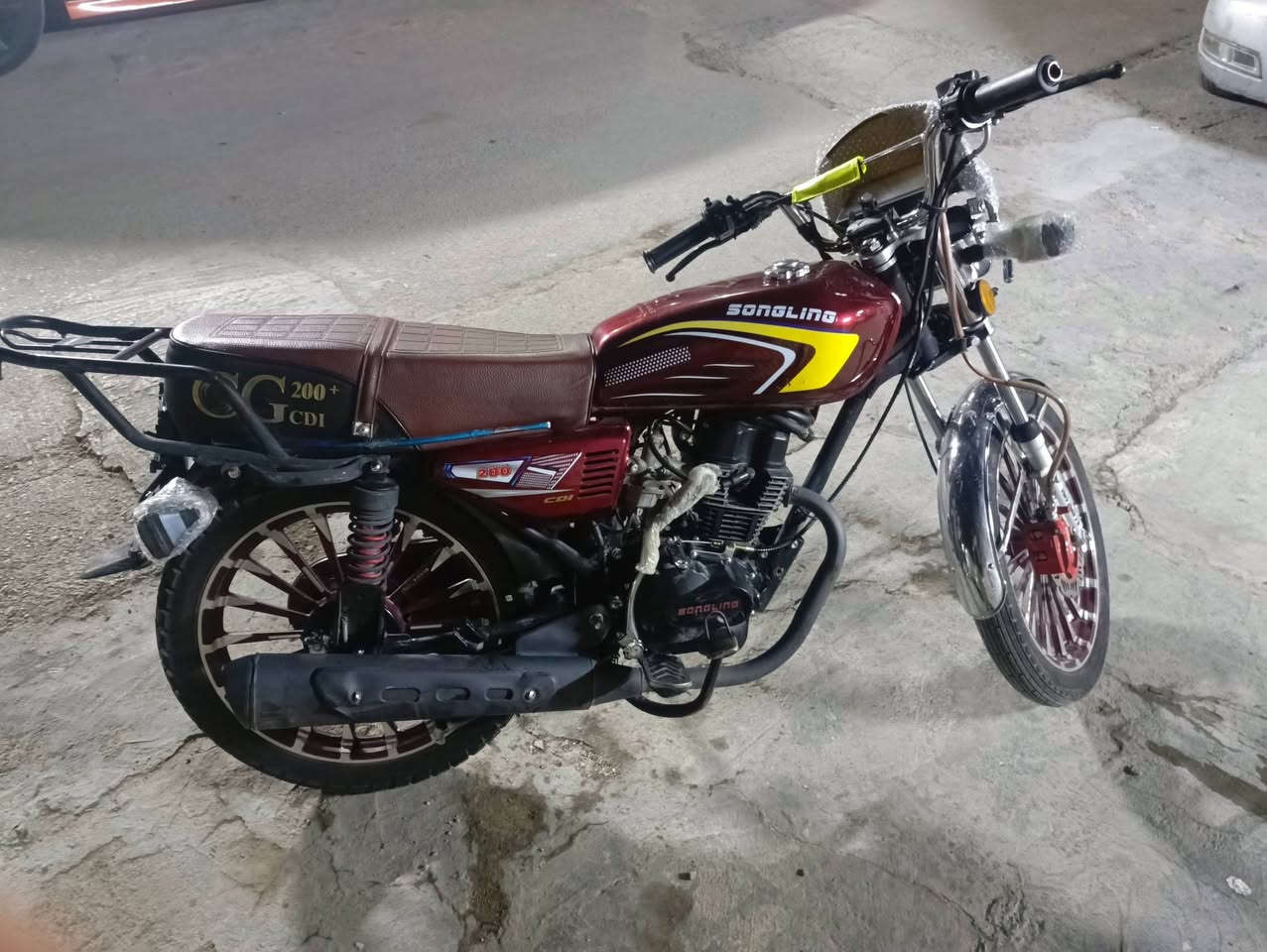 🔥 للبيع سيفان سولنك موديل 26

🏍️ 200cc | ضاغطة وزنجيل
🔧 محرك مكفول | كهربائيات شغالة
بدون اوراق اكفلها سرقه 
💰 ٩٥٠ ألف وبيها مجال
📍 بغداد – شعب
📞 ***********
