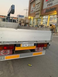 سياره رقم بغداد جاهزه للبيع ما بيها اي نقص كريمه ثلاث لايكات0771296798...