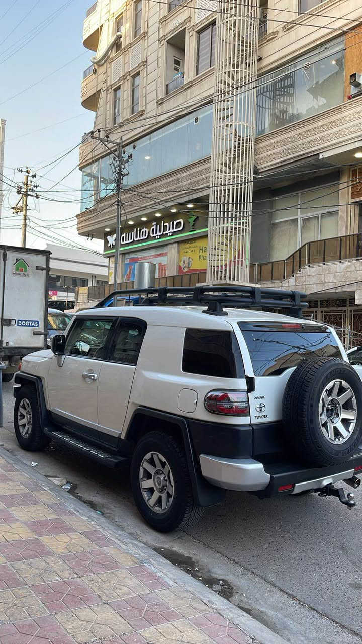 تويوتا اف جي موديل 2016ماشيه 112000kmصفر شركه مهند على ايد وحده لحد هسه والسياره كلين بدون ملاحظه
*********** دهوك, العراق

