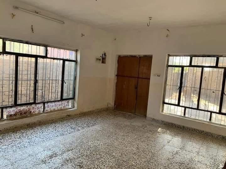 البكرلي • بيت • ٢٠٧م