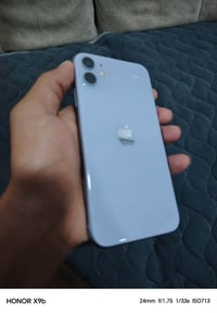 آيفون ١١ • ٢٥٦ • بطارية ٧٠٪