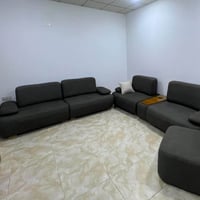 ٤ قنفات • ٢ كرسي • نظيف
