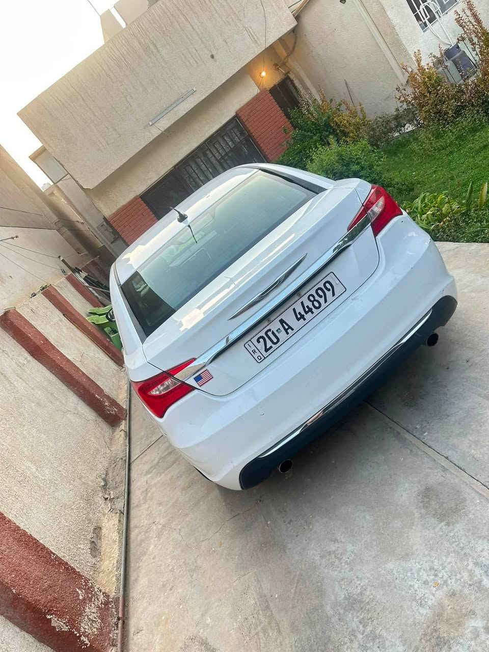 السلام عليكم شباب اقروا المنشور زين وخابروني
كرايسلر c200 sxt 
6 سلندر 
فول مواصفات 
كير 6 نمر 
سياره حادثها موضع بالصوره والسونار 
لا لغد لا شاصي لا ايرباك لا براكيت 
السياره جديده وجاهزه ع اخر حبايه 
صدر امامي خلفي مع دبلات مع درايف شفتات  بالكامل جديد 
اذاين تخم جديد  
سلايت 
تحكم ستيرن 
شاشه فول مواصفات 
مري كهرباء وهيتر 
كشنات كهرباء وتدفئه بالكشنات 
لايتات عدسات زينون عالي ناصي 
منضومه مي بالكامل جديده 
السياره نقصهه جوزه تبريد وغاز غير هذني اني اتحمل مسوؤليته وشريط ستيرن ولو بلك لو مجول علماً السياره صافيه جداً وصاروخ 
رقم انكليزي سنويه لل2027
شرط احولها ماابيع للبياع شراي وممتوازي 

السعر 87$ وبيهه مجال للطيبين 
مكاني بغداد الدوره 
***********
