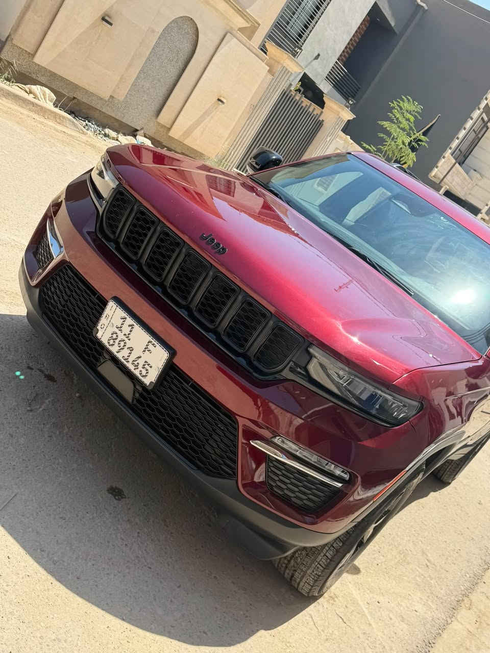 السلام عليكم
جيب كراند شيروكي التيدو بلاك 2025

المحرك : . V6. 3.6L

سيارة وارد امريكي 

حادث كما موضح بلصور ( بدون ايرباك )  

ومن خلال الشحن طخة باب الصدر ع كد شبر 

المواصفات

فتحة سقف

كشنات جلد+شاموة

كشنات امامية تدفئة 

ستيرن تدفئة

كشن السائق كهربائي

شاشة 10.1انج

الصندوك كهربائي 

سياقة ذاتية 

نقطة عمياء

تشغيل عن بعد 

ترحيب عند الاقتراب 

نضام كاربلي 

وباقي مواصفات جيب المعروفة 

السعر 32.500$

سيارة…..للــبيع فقــط ‼️⚠️

العنوان الدورة حي دجلة 

***********
