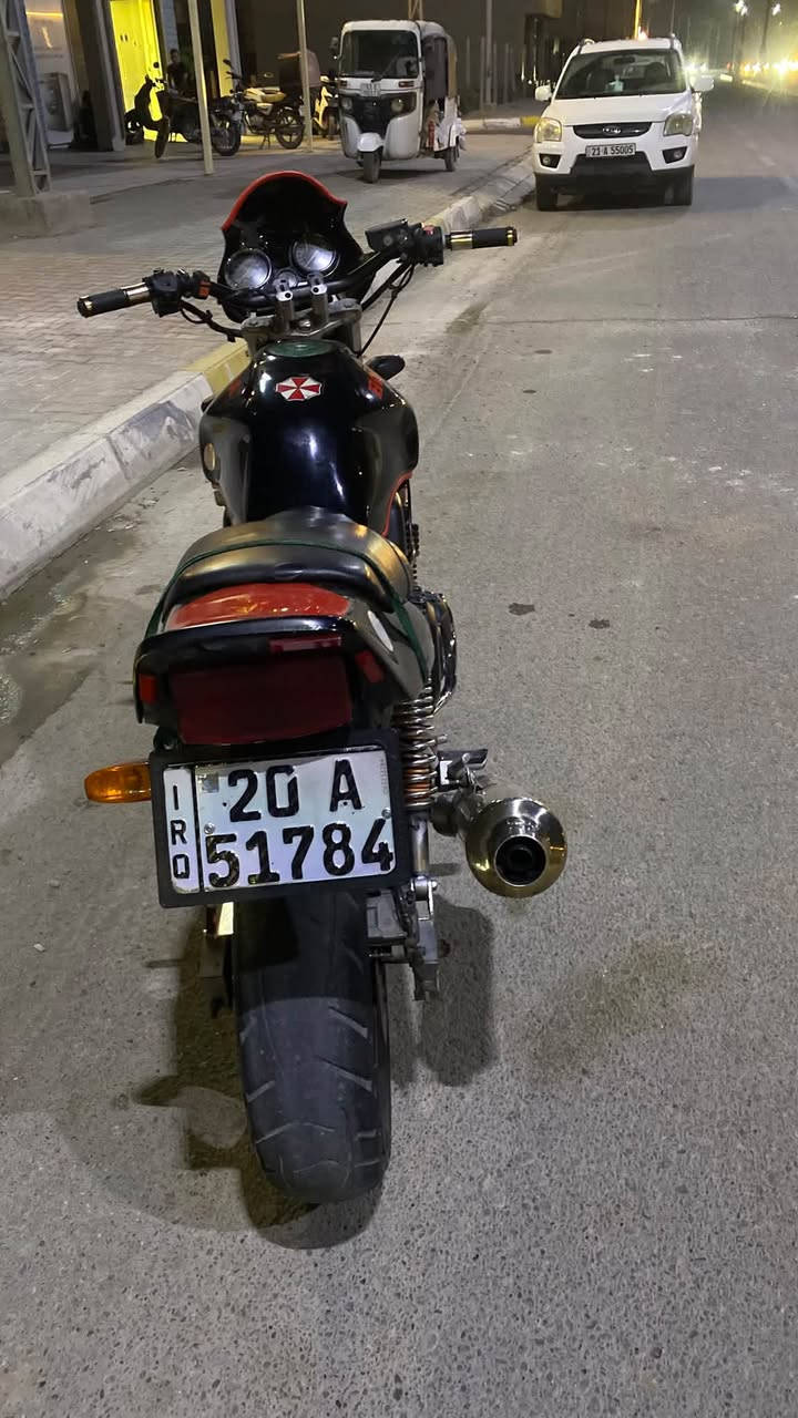 سي بي 400 • جيل اول • كفاله