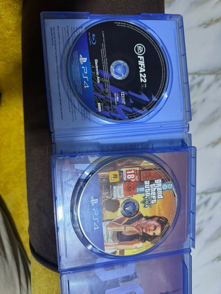 مرخصت الادمن اقراص للبيع فيفا 22 +gta5 اقراص نظيفه وشغاله رقمي *********** واتساب
