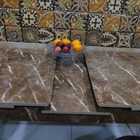 ميز طعام • قابلة للتمدد • كبير